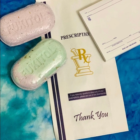 Pill Bath bombs 💊 - Picture 9 of 9